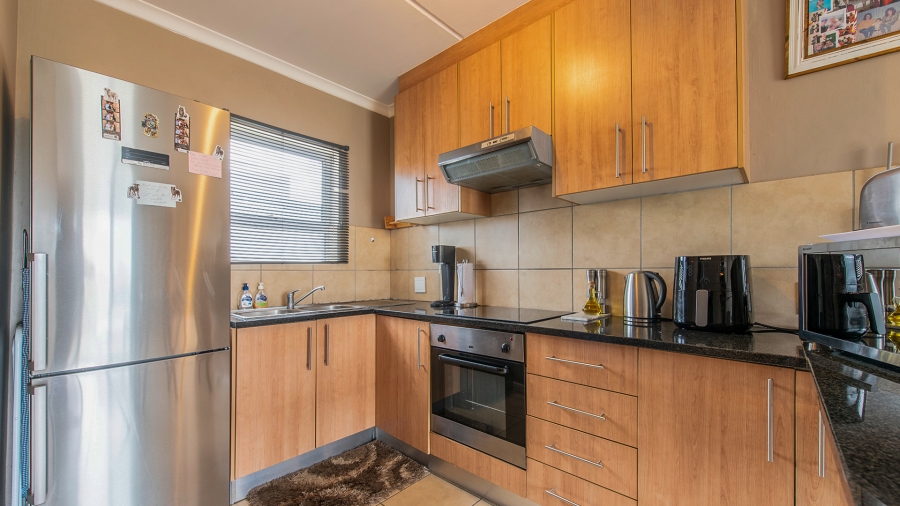 2 Bedroom Property for Sale in Burgundy Estate Western Cape